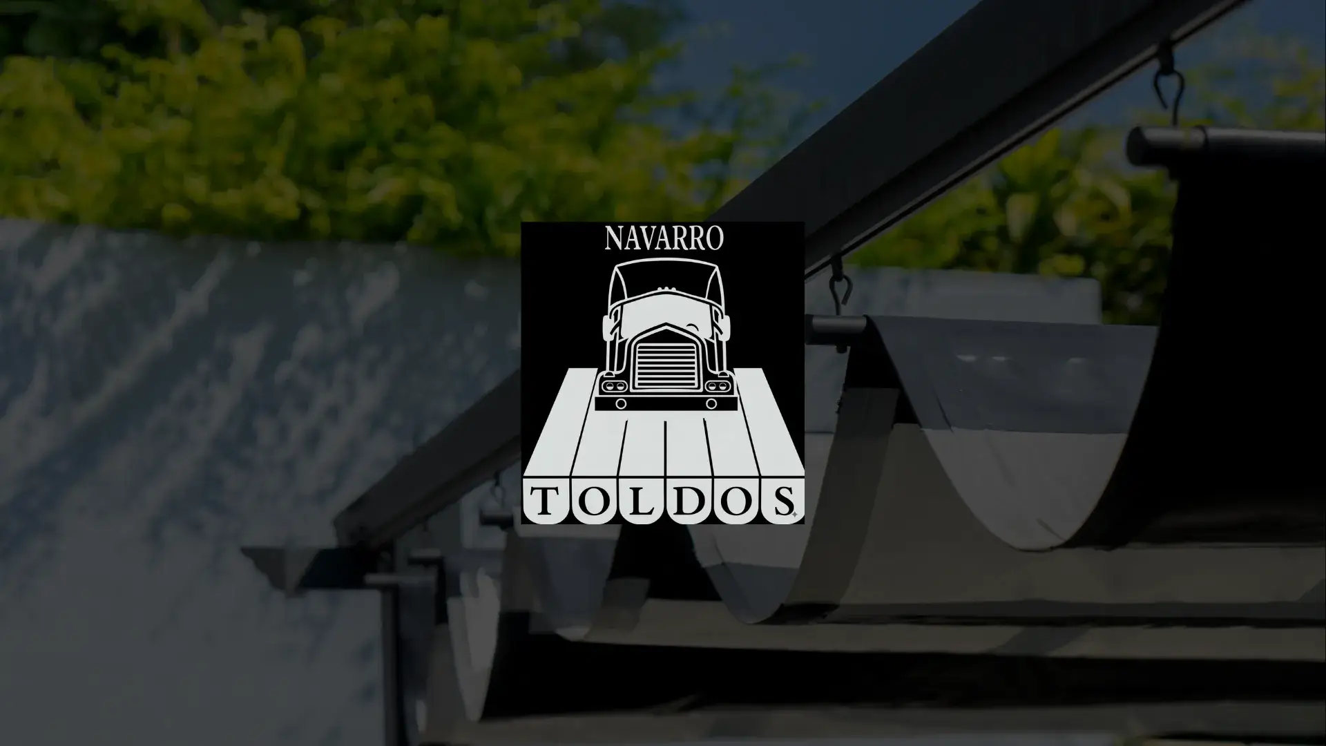 logo toldos navarro